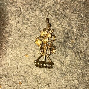 Vintage gold rack brooch